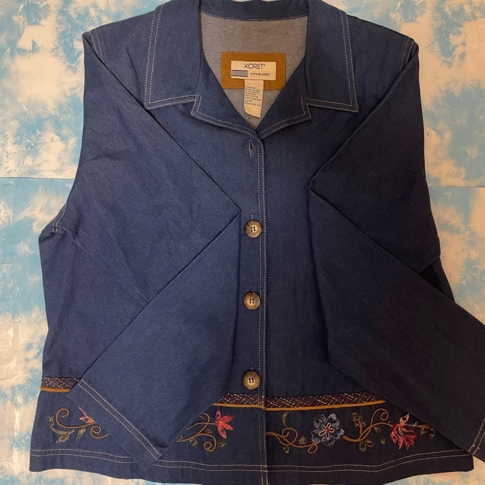 Koret City Blues Jacket Size medium Blue in color